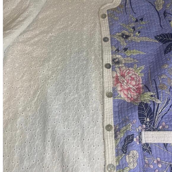 Reversible Quilted Floral Jacket Lavender & White Eyelet,Button Front, Unbranded - Picture 7 of 7